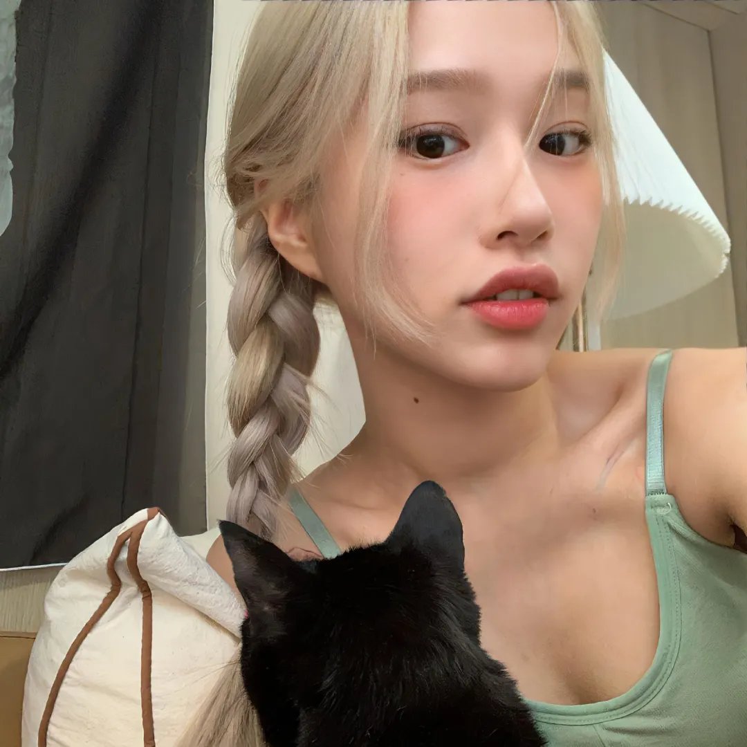 翘楚